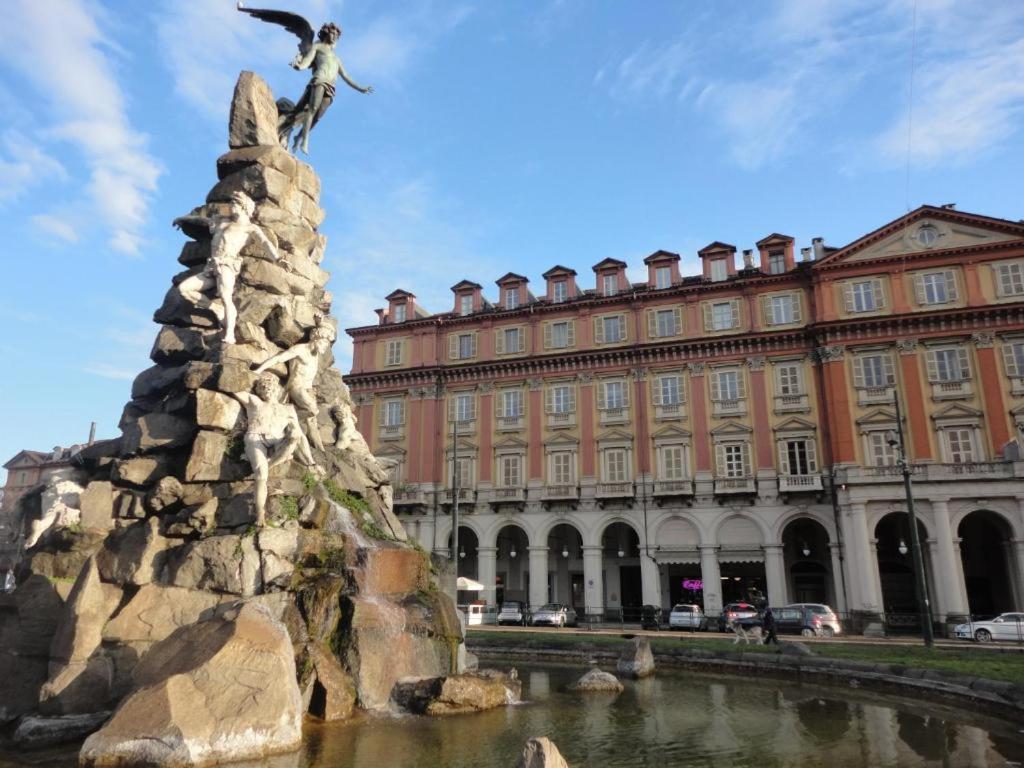 Sweet Apt Piazza Statuto 9 Deluxe Nel Pieno Centro Di Torino Turim Exterior foto